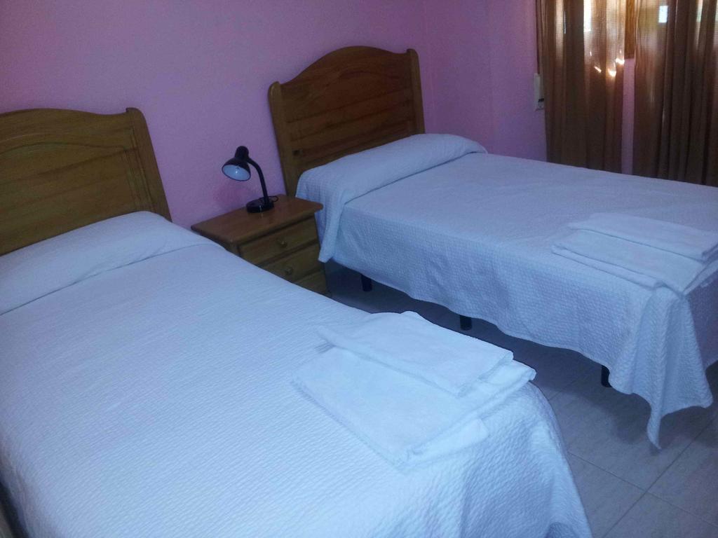 Hostal El Alba Brunete Værelse billede